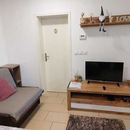 Apartments Alexandra Τσέλιε Εξωτερικό φωτογραφία